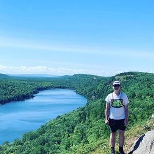 Meet your Posher, Adam